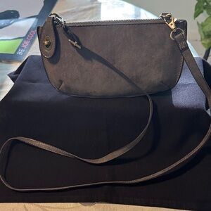 Classic Black Crossbody Shoulder Bag - Unbranded
